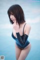 Coser@抱走莫子aa Vol.001: 黑色乳胶泳衣 (40 photos) P5 No.c136df